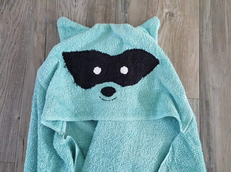 Racoon Hooded towel,hooded animal towel for babies toddlers kids.teal hooded bath towel,childrens birthday gift,PERSONALIZED hooded towel