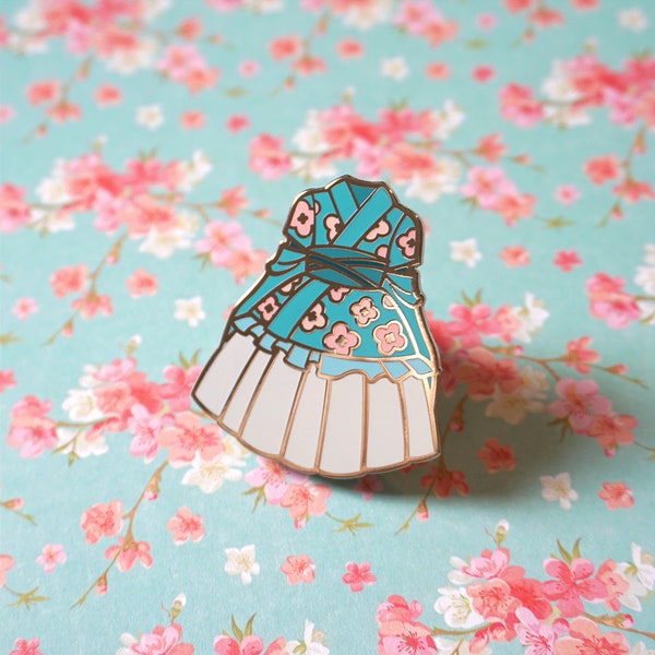 Wa Lolita (Blue Version) | Hard Enamel Pin | Harajuku Japanese Kawaii Dress