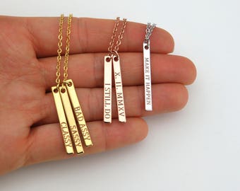 Moeder ketting, Baby naam ketting, verticale balk ketting, ketting gegraveerd gepersonaliseerde, aangepaste Baby naam ketting moeders dag gift voor mamma