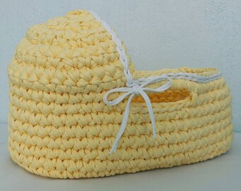 crochet baby bassinet