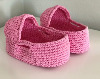 free crochet pattern for dolls moses basket