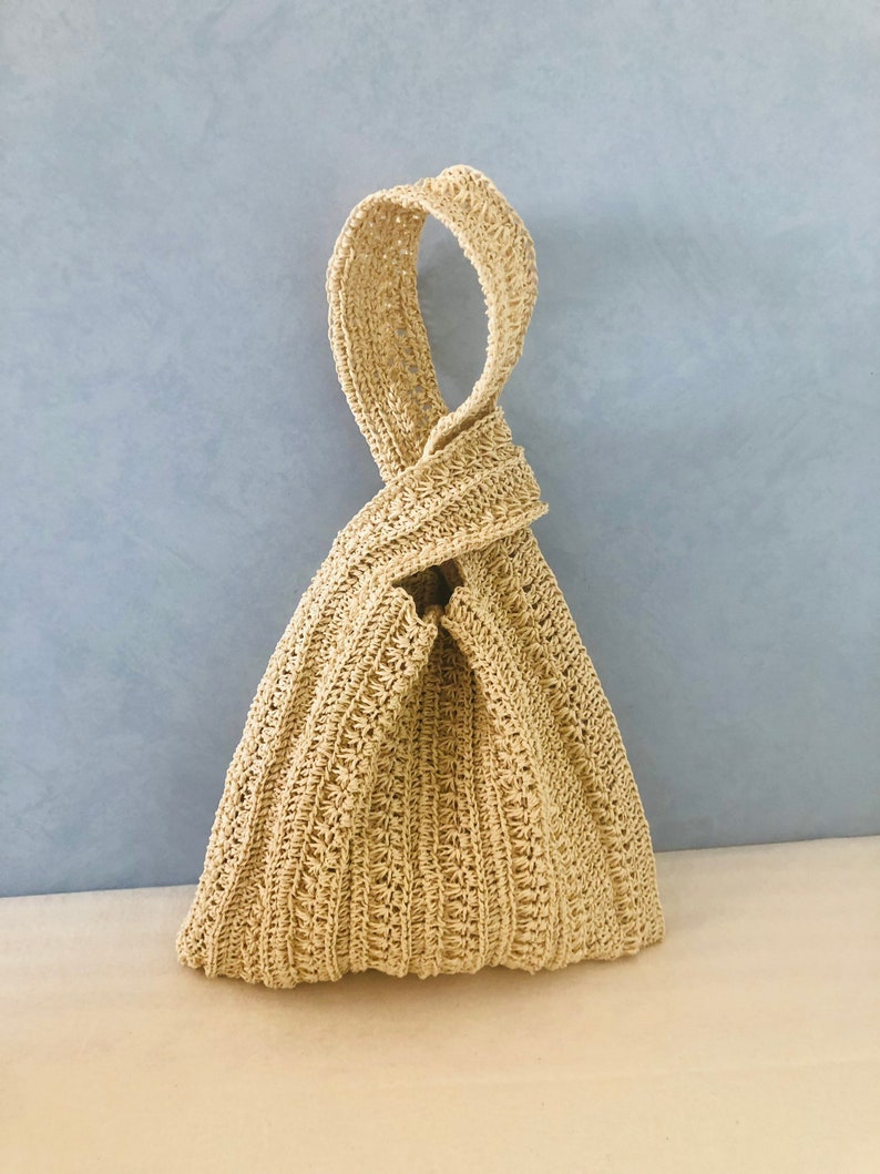 Raffia Knot bag Japanese knot bag in beige Raffia wristlet handbag Hobo bag Crochet summer wrist bag Handmade Pouch Purse Straw bucket bag image 1
