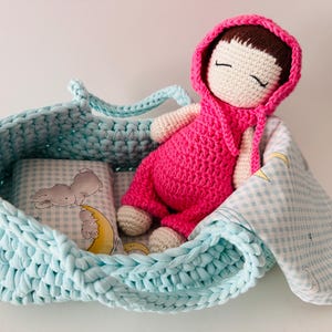 Moisés para muñecas, regalo de Navidad para niños, cuna para muñecas hecha a medida, moisés para muñecas, cuna para muñecas, porta muñecas de crochet, hilo para remeras