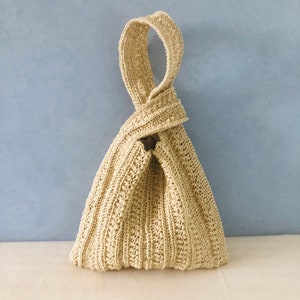 Raffia Knot bag Japanese knot bag in beige Raffia wristlet handbag Hobo bag Crochet summer wrist bag Handmade Pouch Purse Straw bucket bag image 10