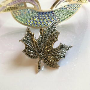 VINTAGE Brooch - Marcasite Leaf
