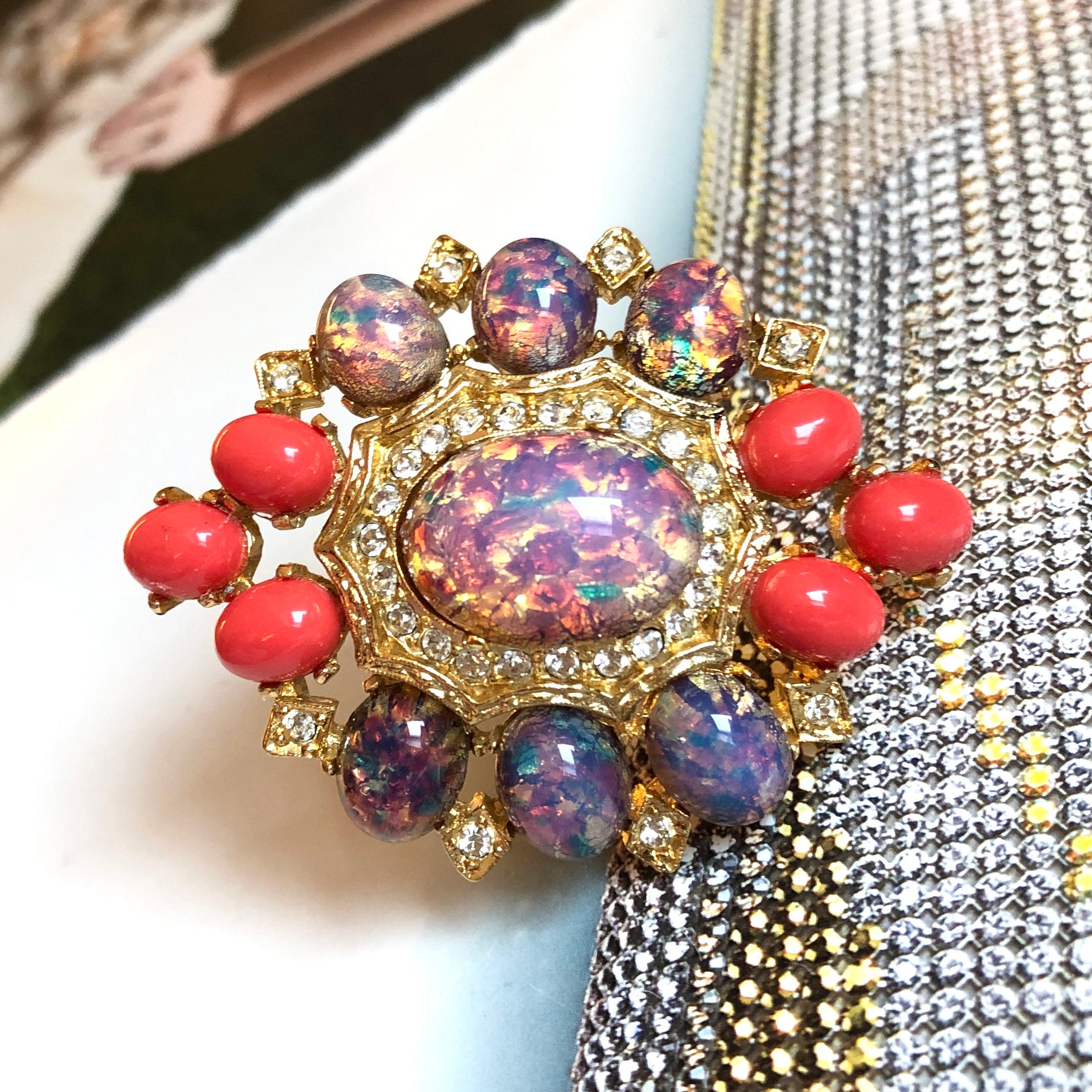 Broche Vintage Nœud Cristal Avec Pampilles Fleur Corail Rose - Bijou Fantaisie Femme