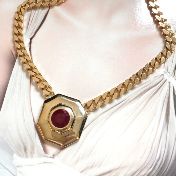 VINTAGE SPHINX necklace - Octoganal Rouge - image 1