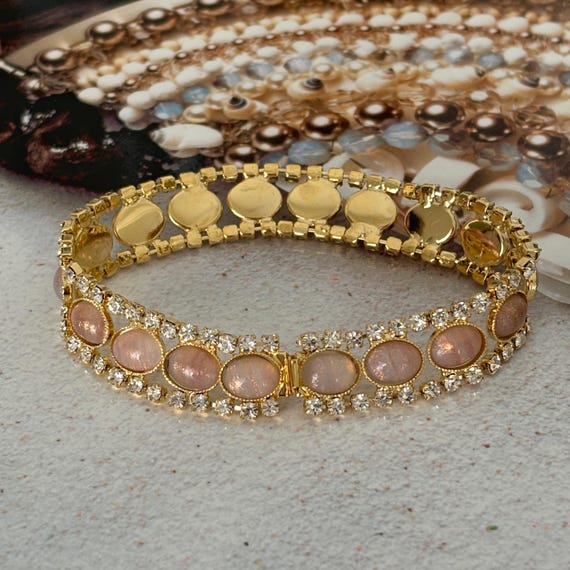 Bracelet Vintage Sans Marque - Longueur 14 Cm, Couleur Or Jaune, Neuf De Stock