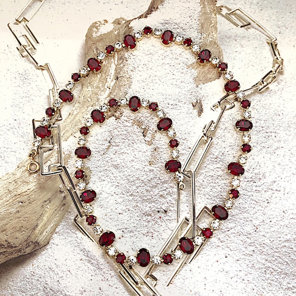 Collier VINTAGE - Goutte Cristal Rouge