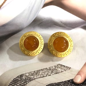 Vintage Clip-on Earrings - Orange Round