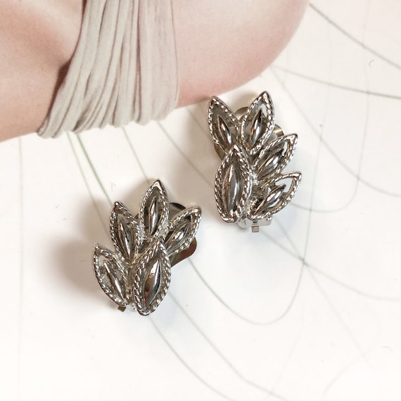 Jolies Boucles D'oreilles Clips Vintage - Métal Doré Et Pierre - Occasion