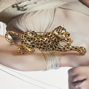 VINTAGE Brooch - Black Leopard