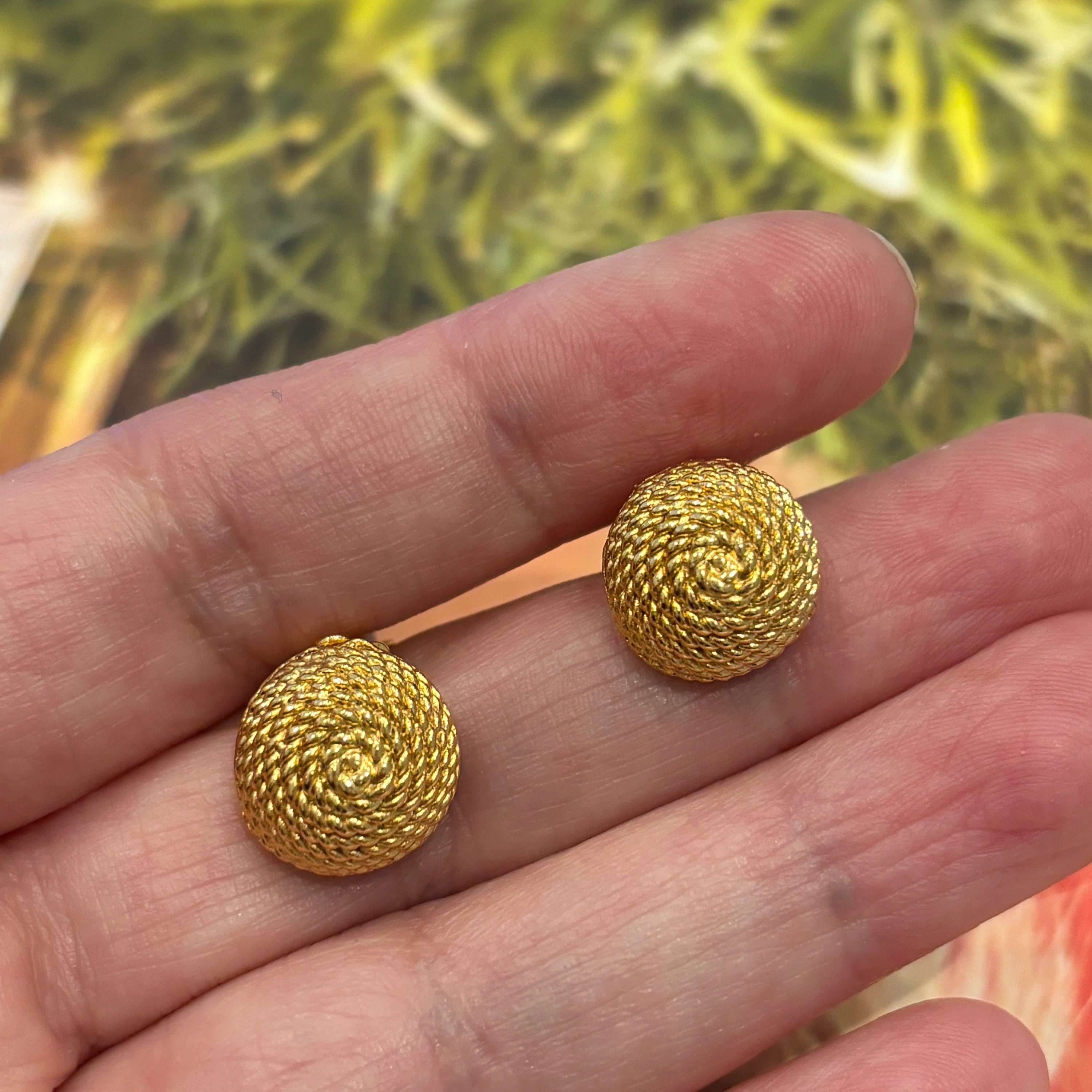 Boucles D'oreilles Vintage à Clips - Métal Doré Et Pierre Crème - 1.5 Cm - Travail D'artiste - À Nettoyer