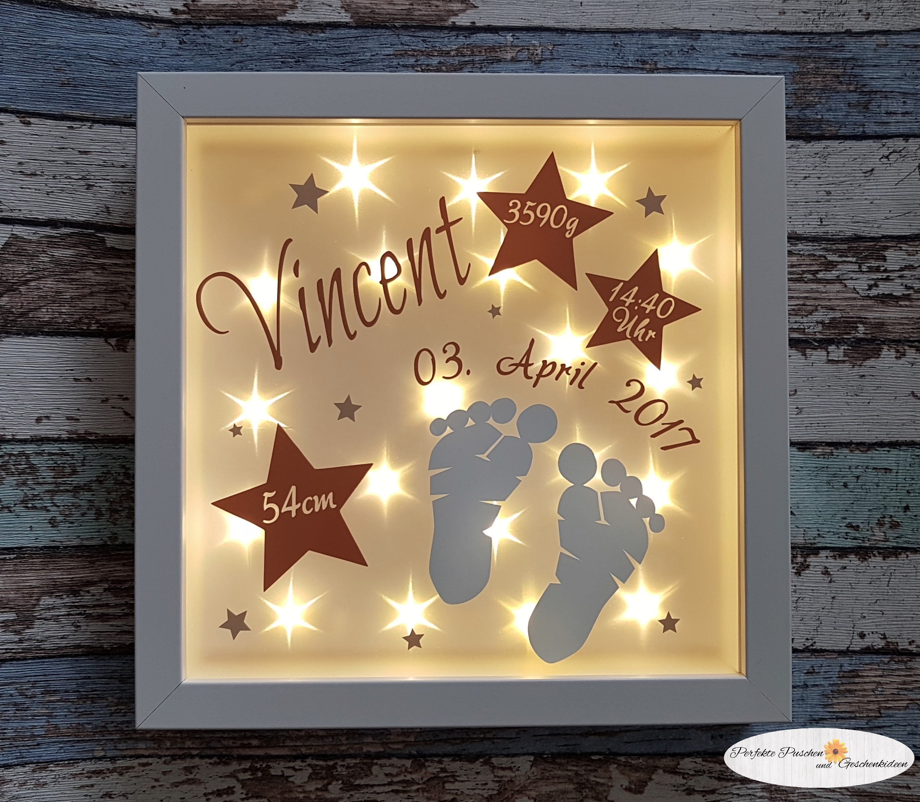 Bilderrahmen beleuchtet / Leuchtrahmen Geburt Fußabdrücke