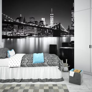NYC Skyline Wall Mural | Black and White Cityscape Wallpaper | Modern Urban Bedroom Decor | Brooklyn Bridge Night Scene Vn369