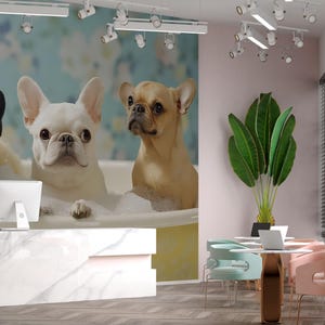 Fototapet med fransk bulldogg vid badet – Söt hundbadrumsinredning, lekfull husdjurskonst för hundälskare, nyckfull djurtapet Vn672