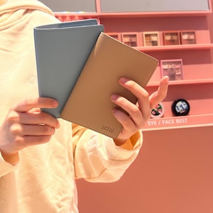 GRATIS reliëfnaam, paspoorthouder, bagagelabel en naamkaarthouder, GEPERSONALISEERD, geschenken, 18 kleuren, trouwbedankjes, feestartikelen