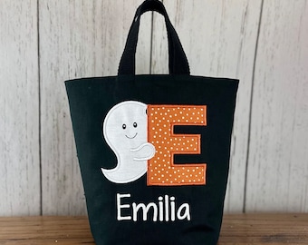 Personalized Kids Halloween Bag, Trick or Treat Bag, Appliqued Bag, Customized Embroidered Bag, Candy Bag, Glow in the Dark Name