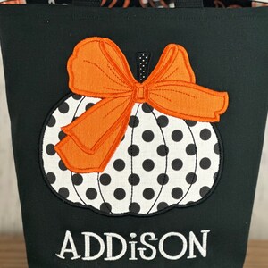 Personalized Kids Halloween Bag, Trick or Treat Bag, Applique Pumpkin Bag, Customized Embroidered Bag, Candy Bag, Glow in the Dark Name image 3