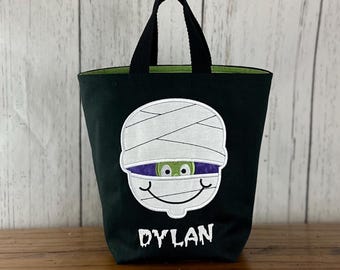 Personalized Kids Halloween Bag, Trick or Treat Bag, Mummy Bag, Customized Embroidered Bag, Candy Bag, Glow in the Dark Name
