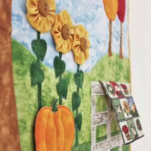 PDF quilt pattern for applique fall wall quilt with miniature quilt, sunflowers, and pumpkin: Season of Quilting Series image 3