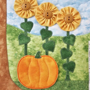 PDF quilt pattern for applique fall wall quilt with miniature quilt, sunflowers, and pumpkin: Season of Quilting Series image 5