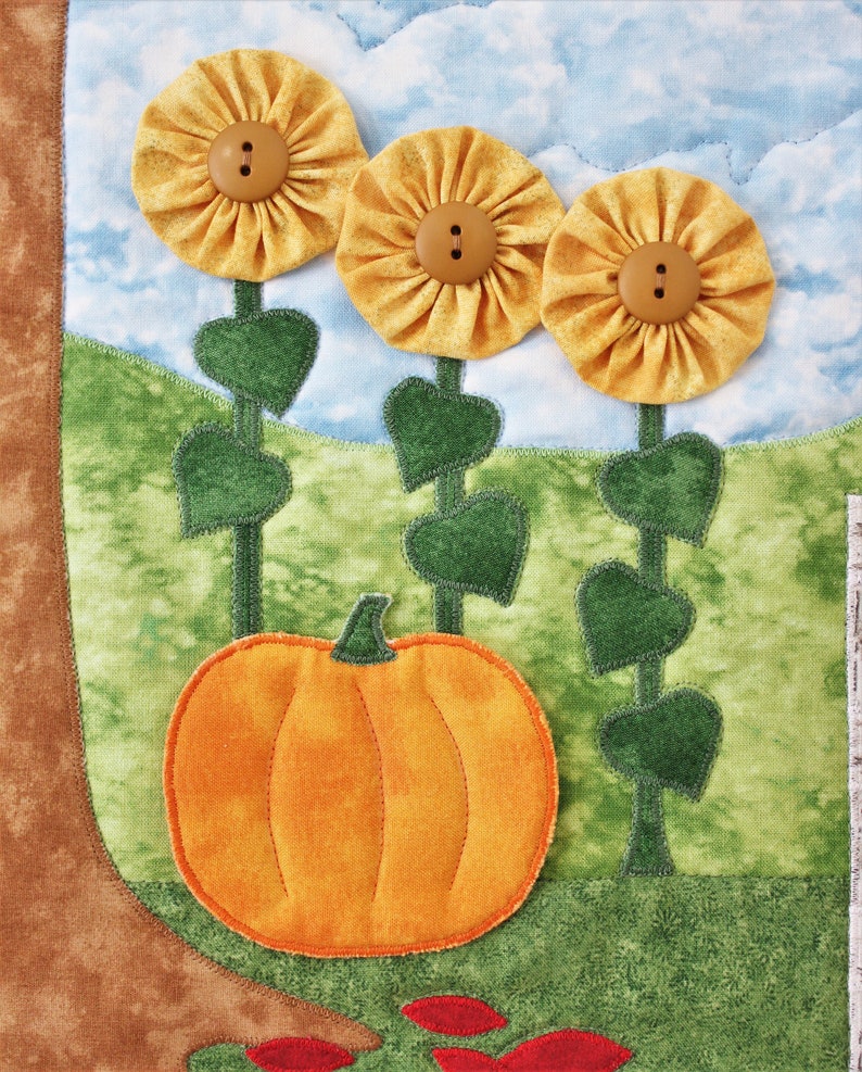 PDF quilt pattern for applique fall wall quilt with miniature quilt, sunflowers, and pumpkin: Season of Quilting Series image 5