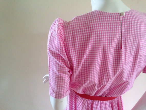 1950's pink gingham dress with circle skirt - image 6