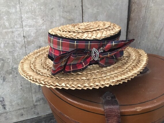 Straw boater 19th century