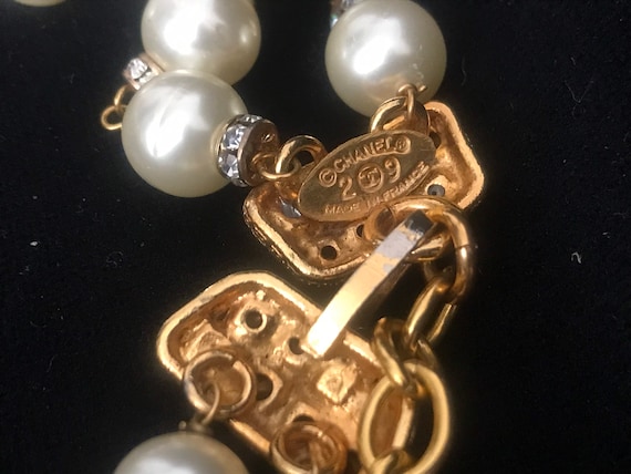 Vintage Chanel Pearl Necklace by Gripoix 