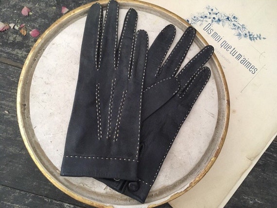 Vintage driving gloves from the 50's