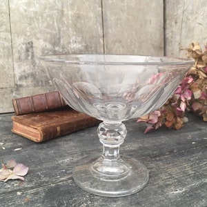 Ancienne coupe de roses en cristal
