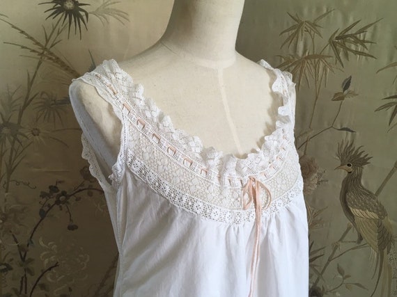 1900s white cotton and lace dress