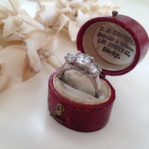 Victorian ring box