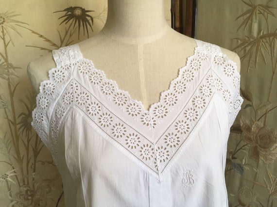 Edwardian white cotton lace dress - image 2