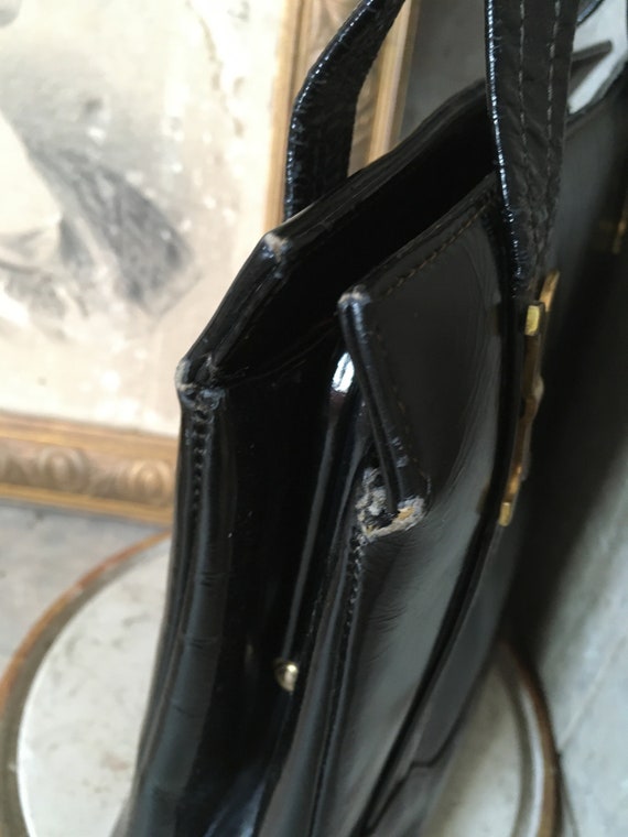 1960s patent leather handbag - image 9