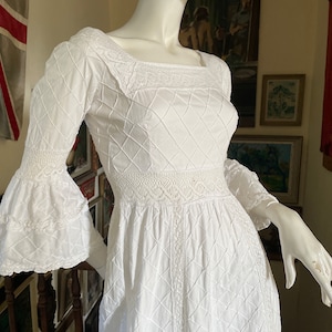 1970s prairie dress
