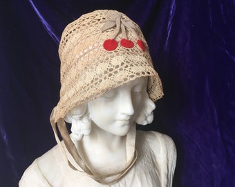 1920s cloche hat for a child