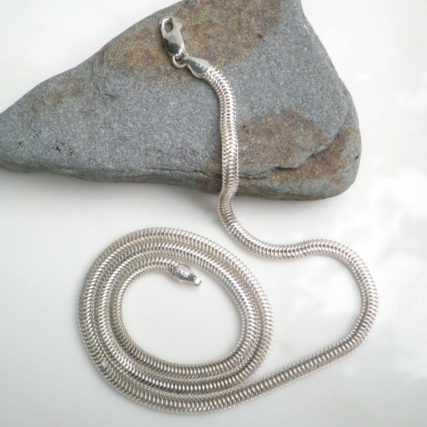 Italy Signed FAS Solid 925 Sterling Silver 18.25” Flexible Snake Link Chain Necklace