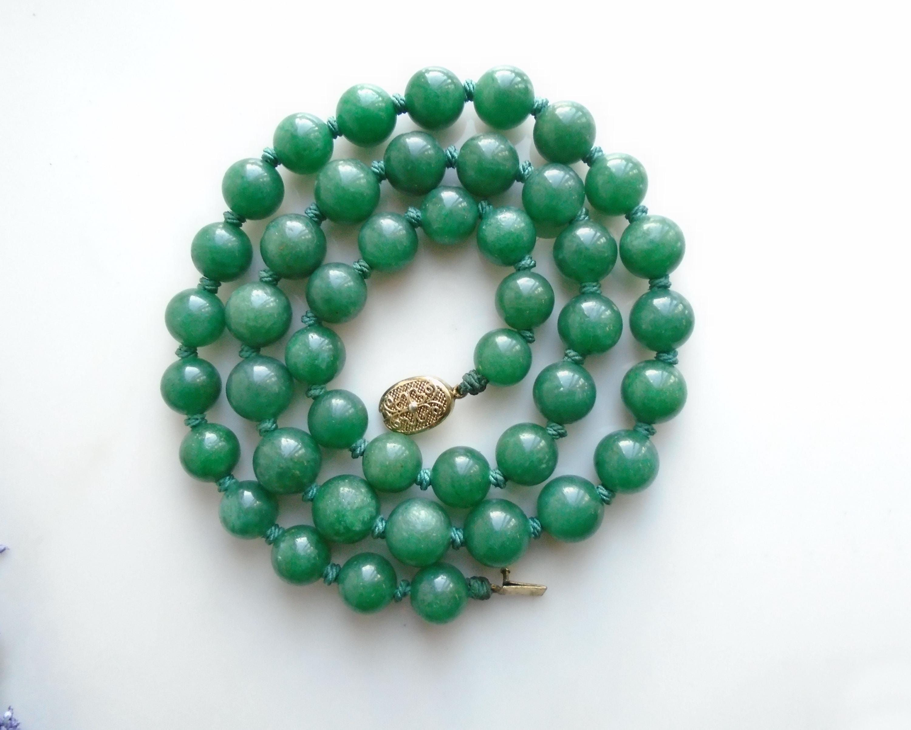 Vintage 1950's Chinese Export 11mm Knotted Genuine Natural Green