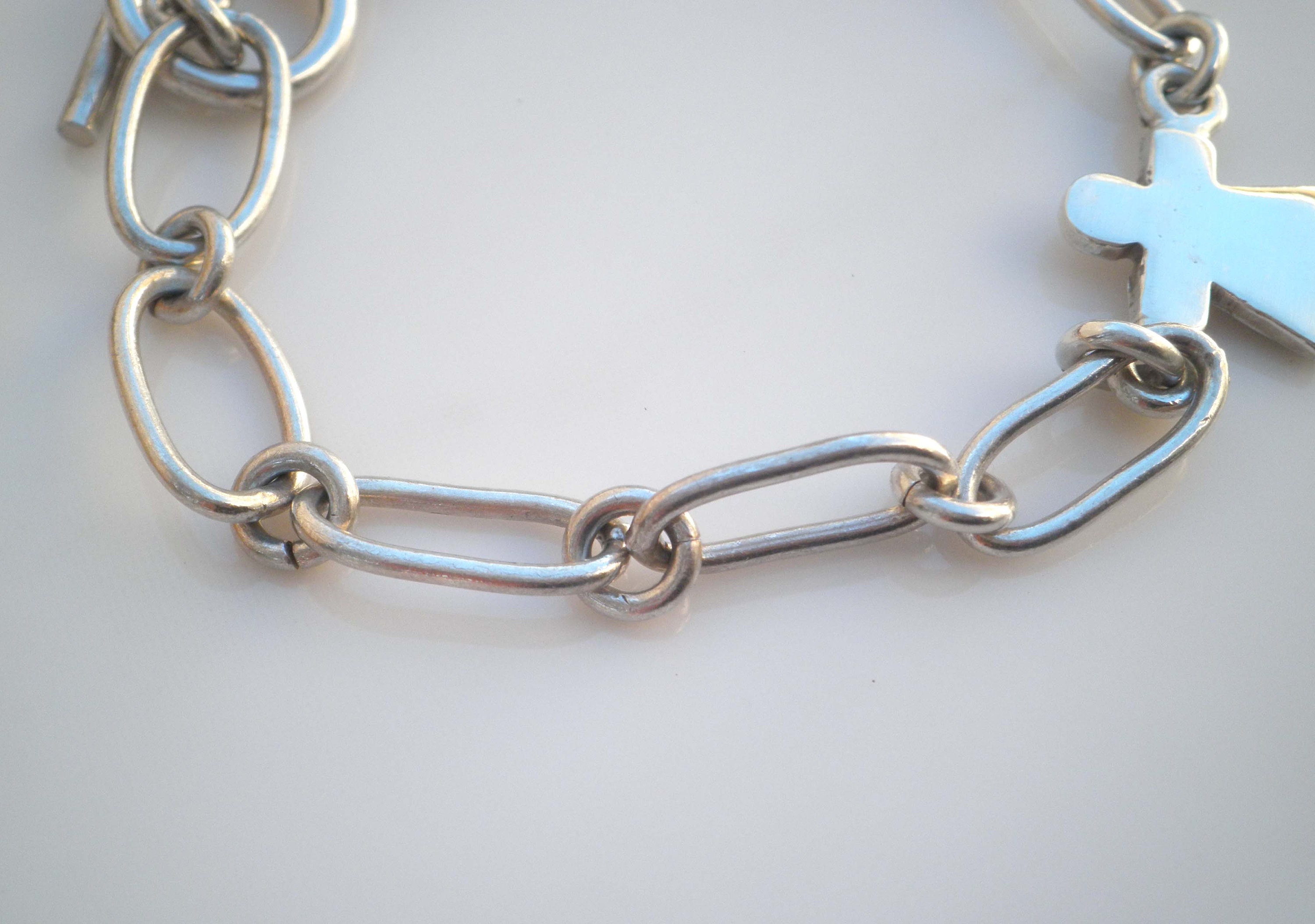 Vintage 925 Sterling Silver Link Chain Toggle Clasp Charm Vintage 925 Sterling Silver Link Chain Toggle Clasp Charm