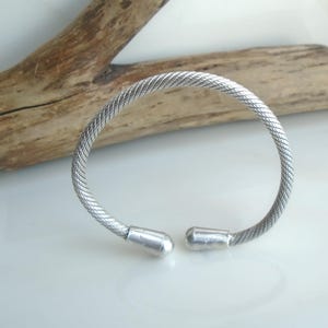 Vintage Signed 925 Sterling Silver Ribbed Cable Wrap Adjustable Flexible Cuff Bangle Bracelet 6 1/2