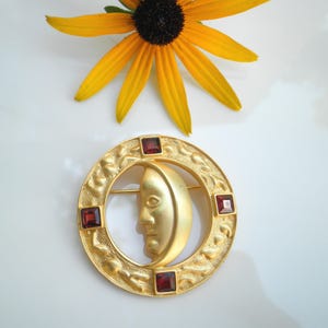 1980’s Signed New York Public Library Beautiful Gold Tone Rhinestone Half Moon Pin Brooch