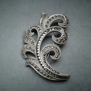 Vintage Judith Jack 925 Sterling Silver Marcasite Modernist Brooch Pin