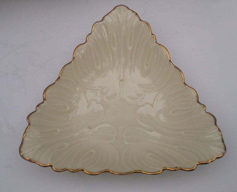 LENOX Fine China Triangle Embossed Bowl Candy Dish 24K Gold Trimming