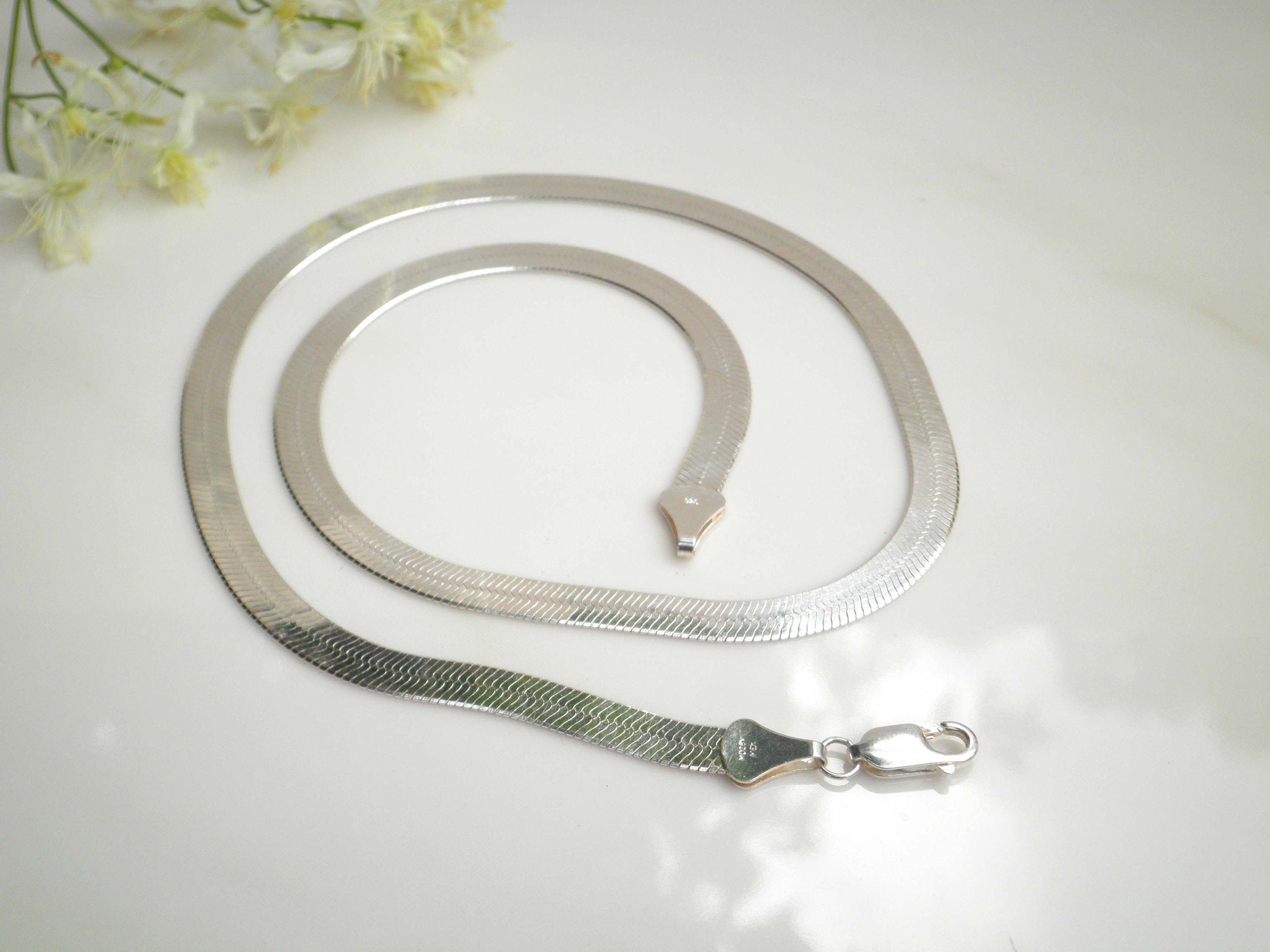 Vintage Mexico DM28V 925 Sterling Silver 19.5” Herringbone Link