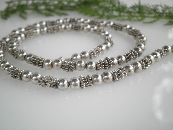 Vintage 1990s Women's 925 Sterling Silver Ball Beaded Necklace