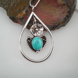Vintage South Western Sterling Silver Turquoise Pendant with 925 Sterling Silver Italian 30” Box Chain Necklace