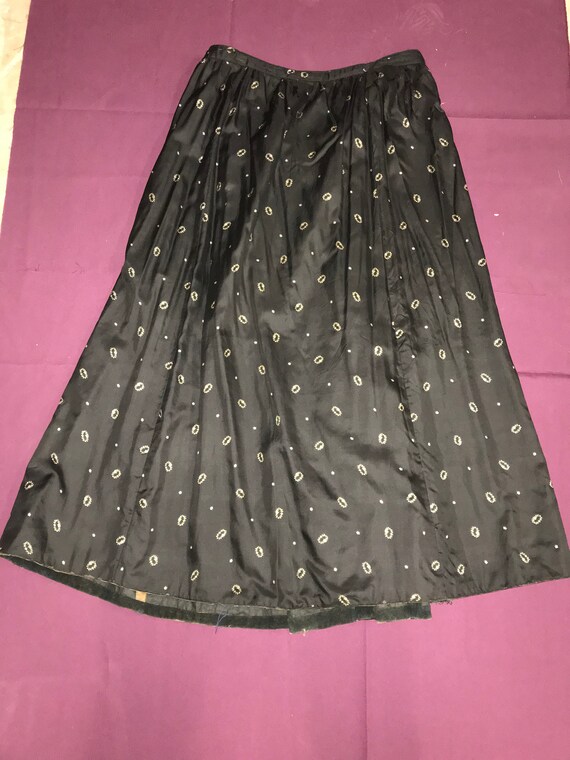 Vintage Late 1800’s Early 1900’s Silk Skirt Floral Pr… - Gem