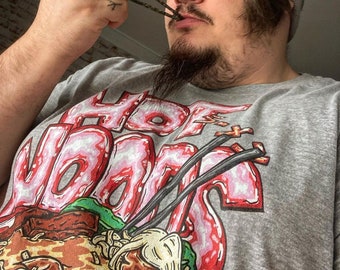 Hot Noods ramen noodle - hand drawn - unisex t shirt
